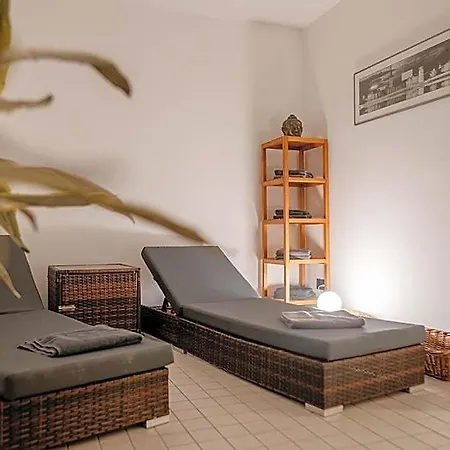 Auszeit - Fruehstueckshotel 3*