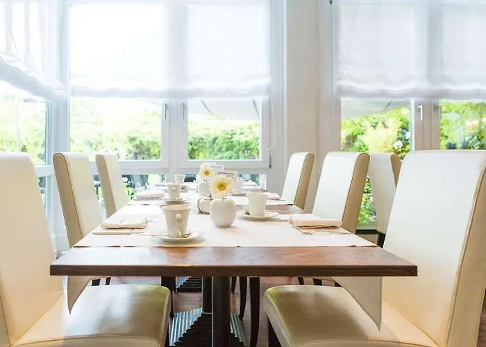 Otel Auszeit - Fruehstueckshotel Düsseldorf