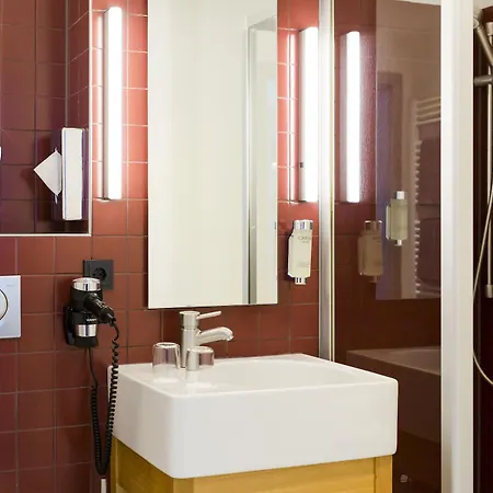 Hotel Auszeit - Fruehstueckshotel Dusseldorf